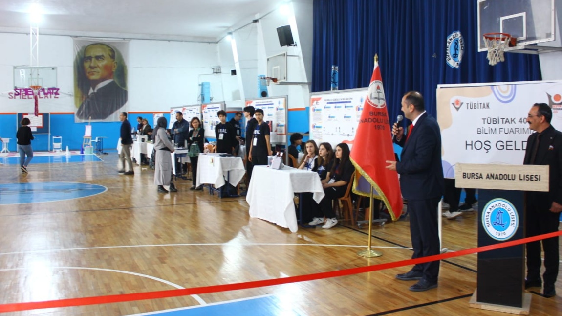 Bursa Anadolu Lisesi ve Hasan Ali Yücel Anadolu Lisesi Olarak *TÜBİTAK 4006 Bilim Fuarı*nı Başarıyla Gerçekleştirdik! 